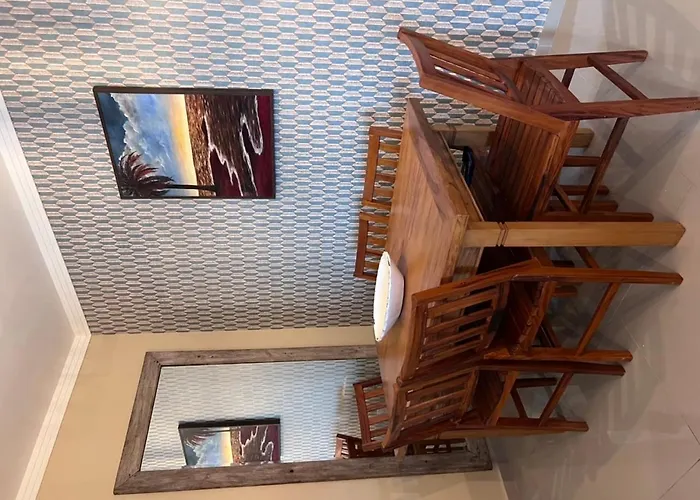 Caicara- Vista Mar E Feirinha - Praia Grande Sp, Estacionamento Gratuito